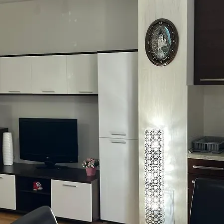 Apartamento Ap 2 *